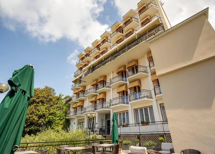 Hotel sulla spiaggia: Hotel Mediterraneo